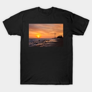Silhouettes against a dawn sky T-Shirt
